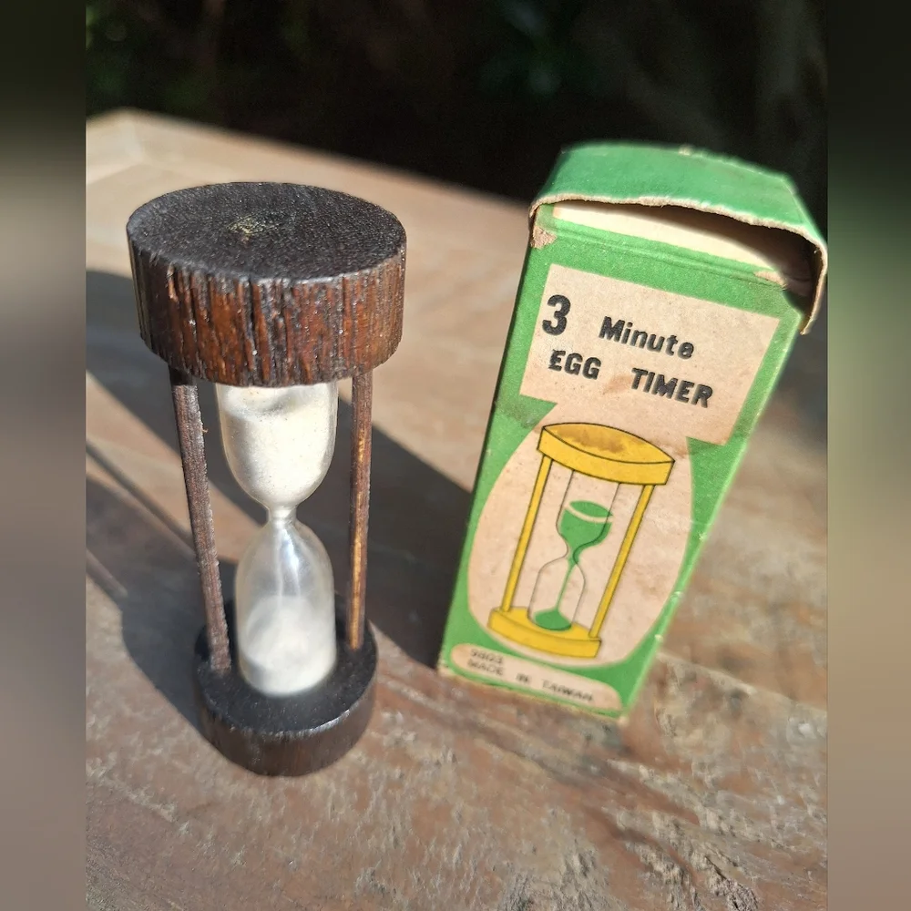 Vintage Egg Timer Wooden Hourglass MCM 1950s with original box 3 Minute Mini
